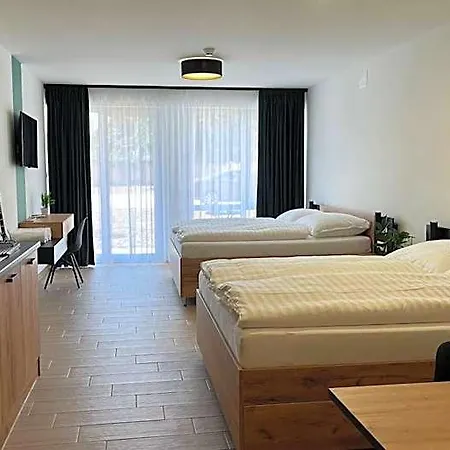 Rezidex Apartmanhaz 公寓式酒店 3*