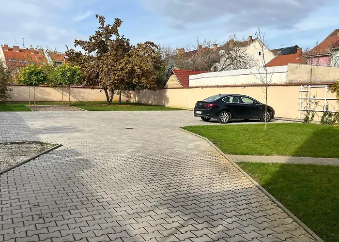 Rezidex Apartmanhaz 3* Szeged