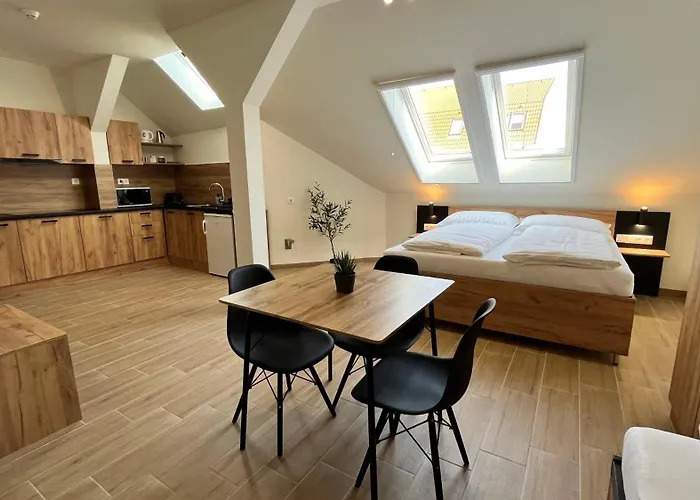 Rezidex Apartmanhaz Lejlighedshotel Szeged